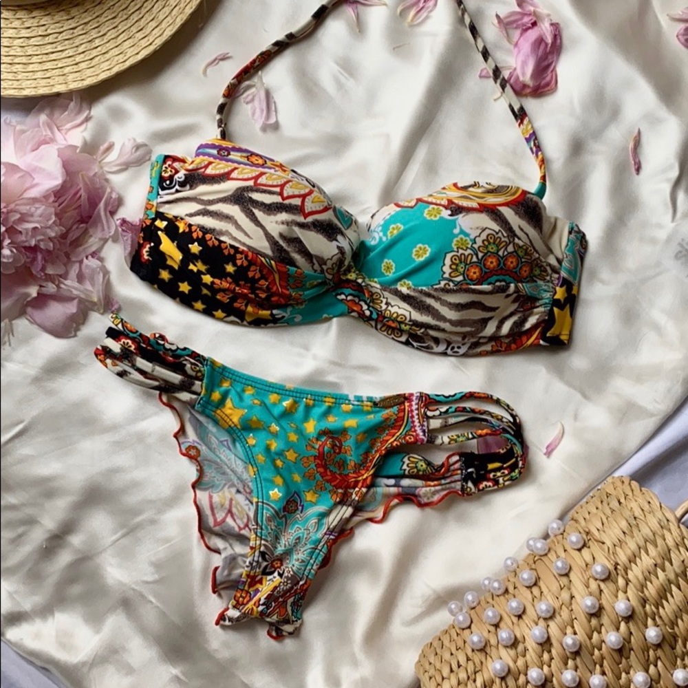 Luli Fama multi color bikini set size small